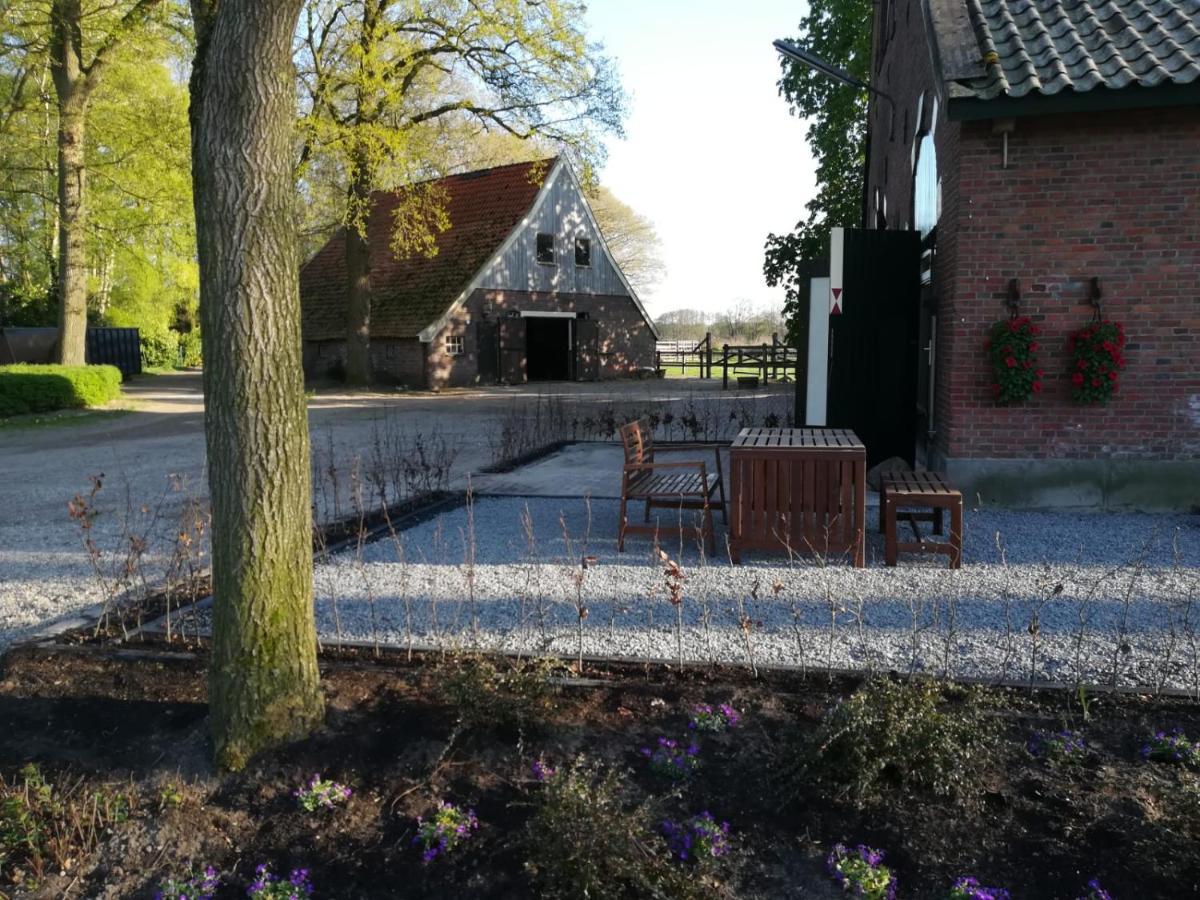 Erve Het Roolvink Boerderij Appartementen 40-50 M2 エンスヘーデ エクステリア 写真
